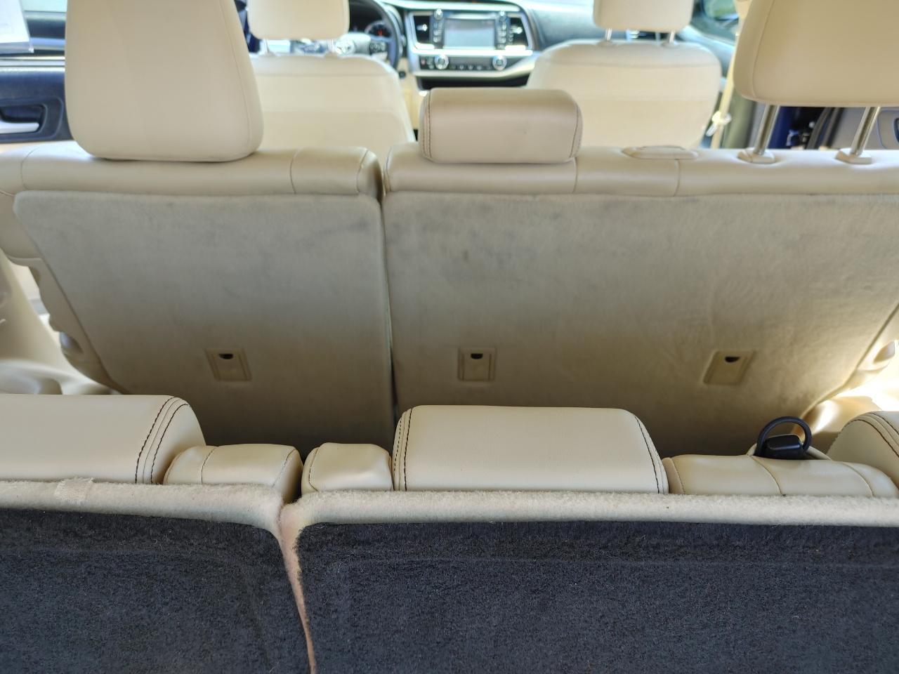 Toyota Highlander XLE FWD V6 2015