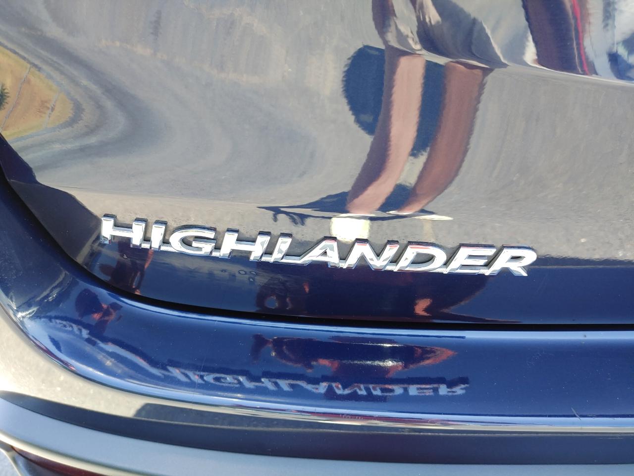 Toyota Highlander XLE FWD V6 2015