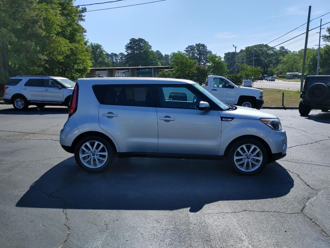 Kia Soul + 2019