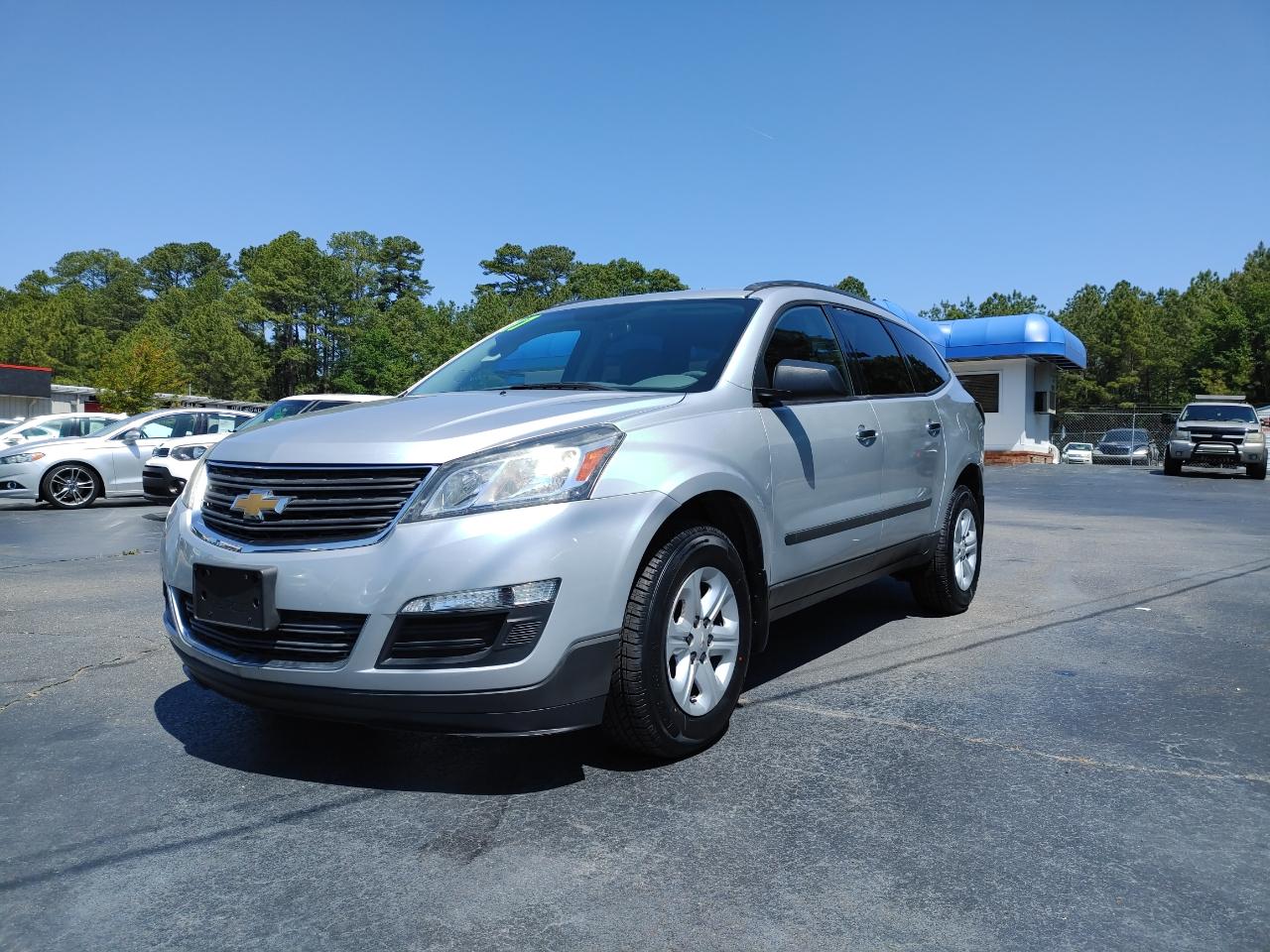 2017 Chevrolet Traverse FWD 4dr LS w/1LS