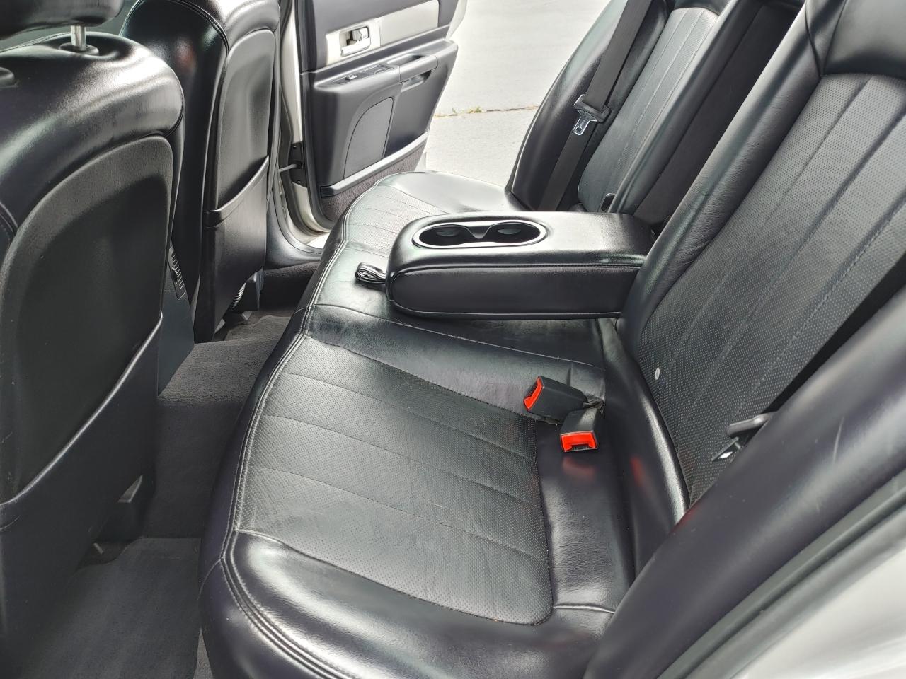 Lincoln LS 4dr Sdn V8 Auto w/Sport Pkg 2005