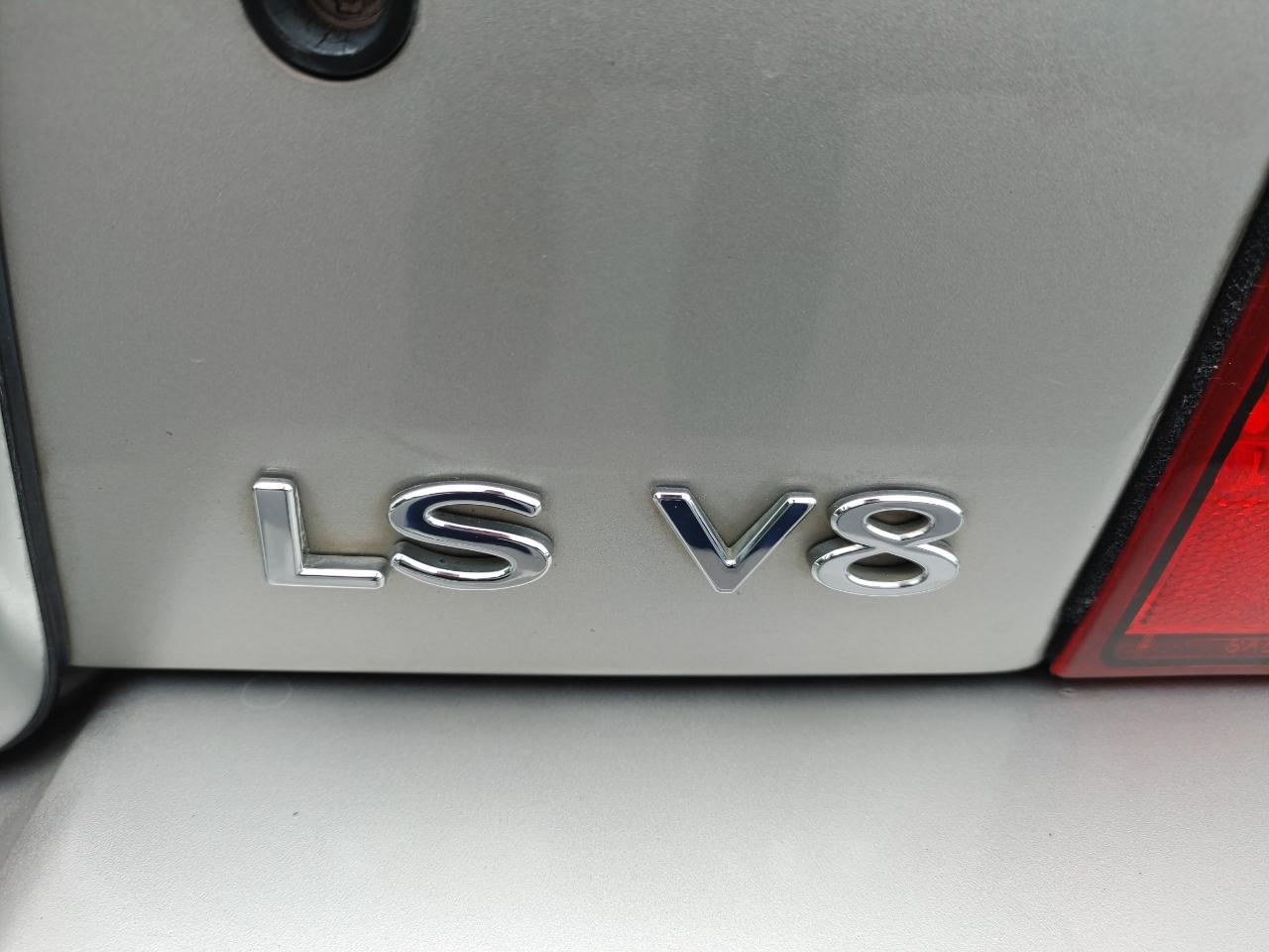 Lincoln LS 4dr Sdn V8 Auto w/Sport Pkg 2005