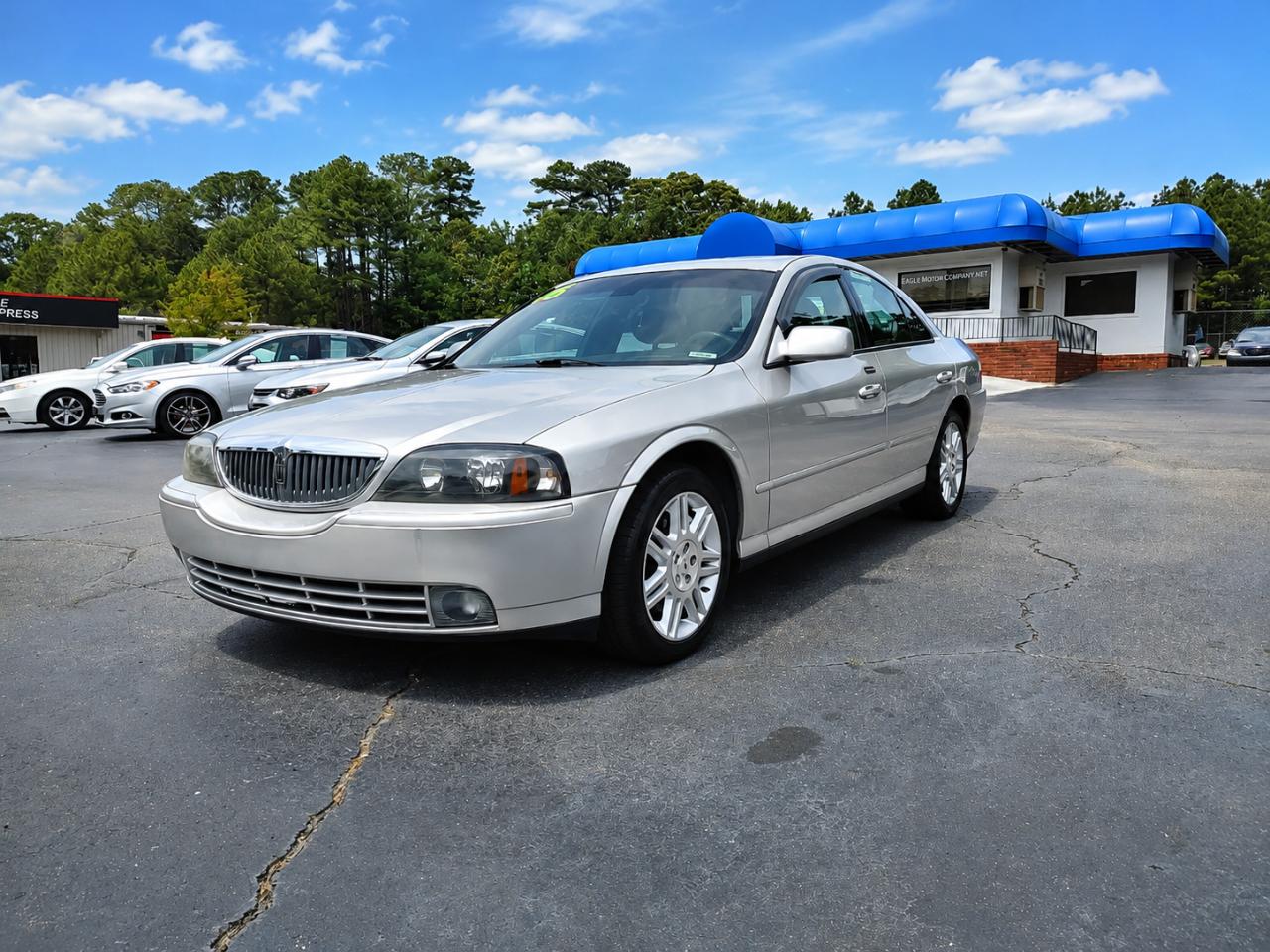 Lincoln LS 4dr Sdn V8 Auto w/Sport Pkg 2005