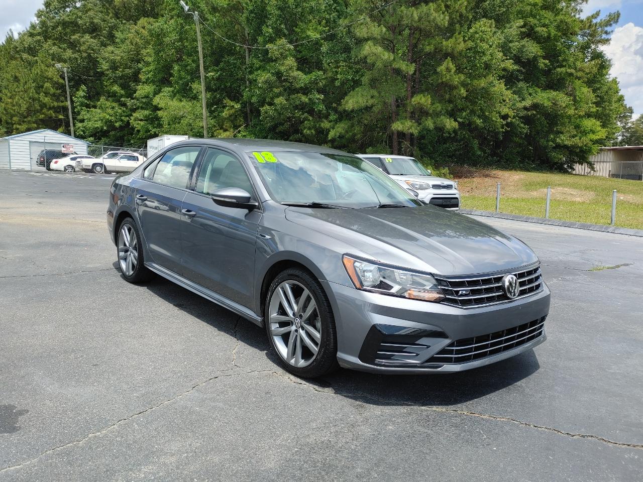 Volkswagen Passat 2.0T R-Line Auto 2018
