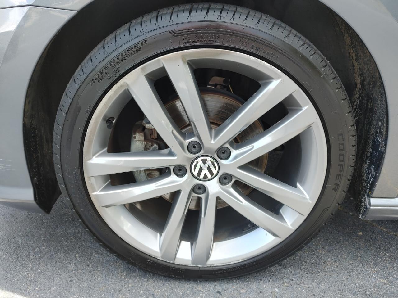 Volkswagen Passat 2.0T R-Line Auto 2018