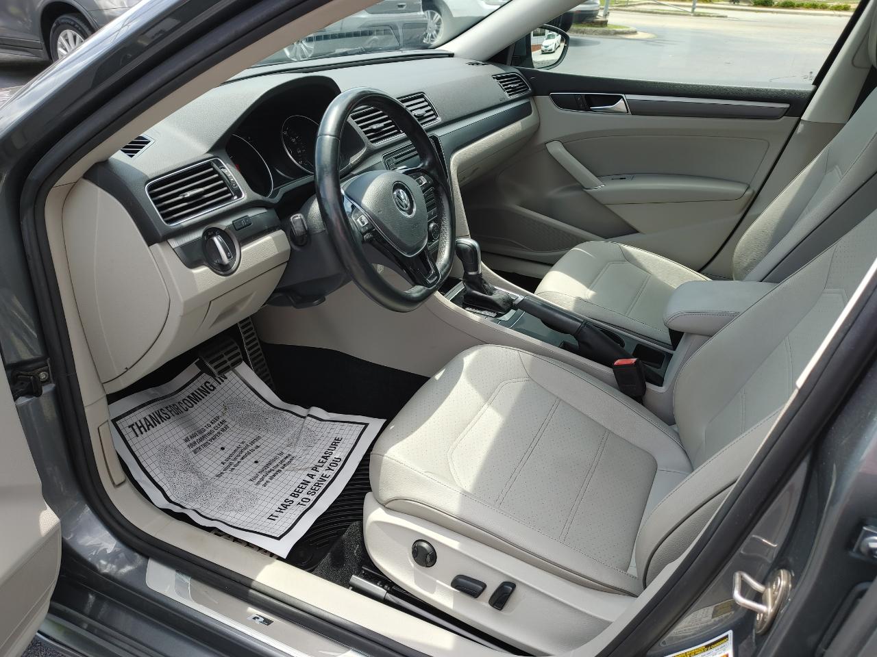 Volkswagen Passat 2.0T R-Line Auto 2018