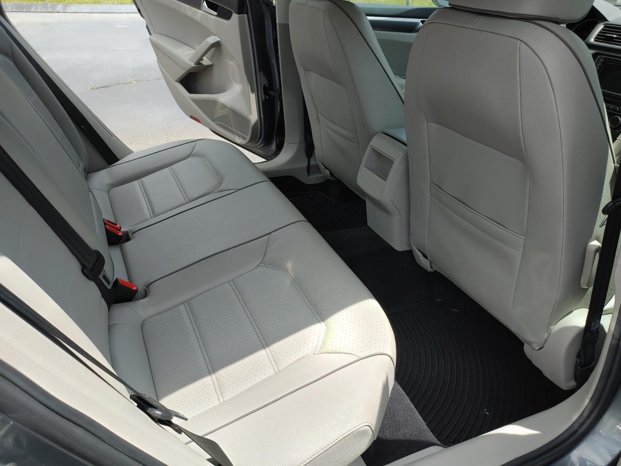 Volkswagen Passat 2.0T R-Line Auto 2018
