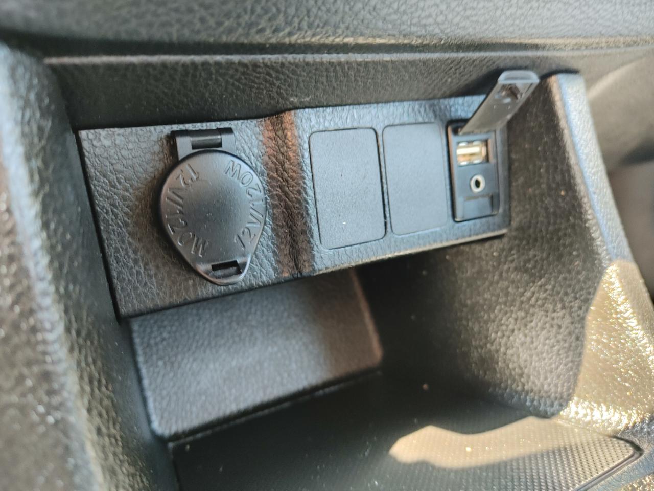 Toyota Corolla LE 2014