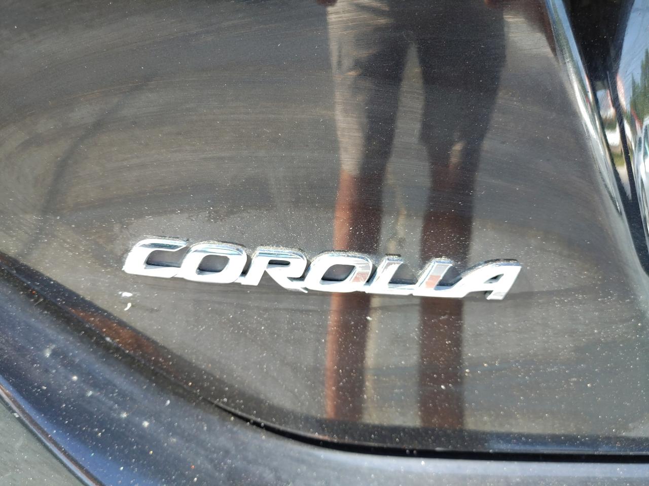 Toyota Corolla LE 2014