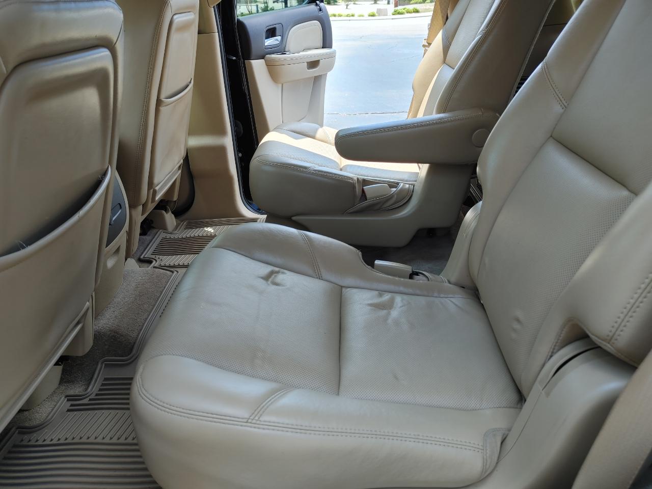 GMC Yukon Denali 2010