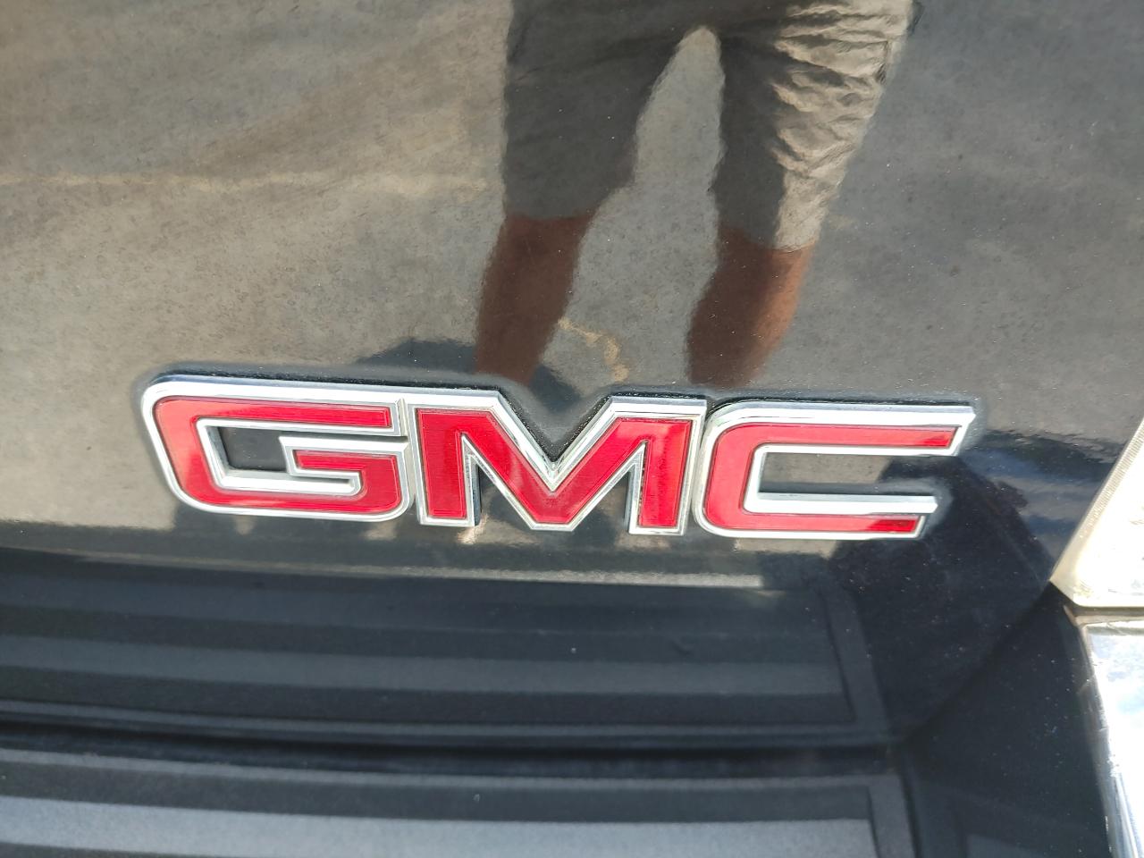 GMC Yukon Denali 2010