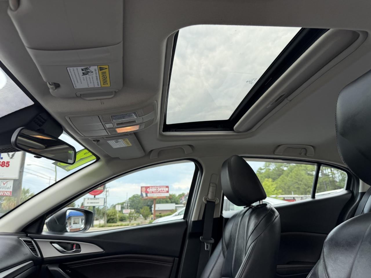 Mazda Mazda3 4-Door Touring Manual 2018