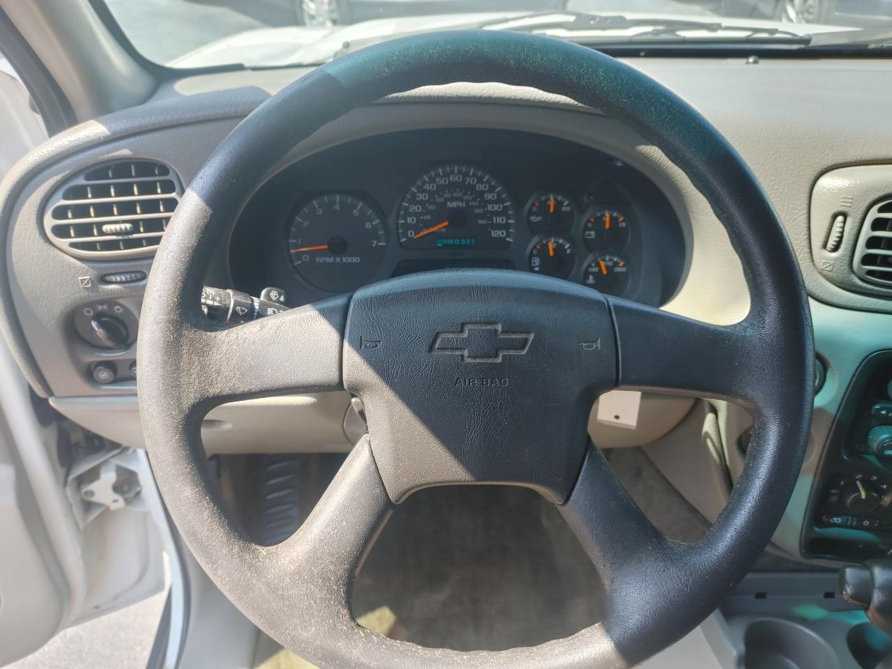Chevrolet TrailBlazer LS 2002