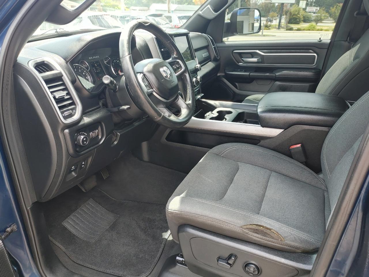 RAM 1500 Big Horn Quad Cab 2WD 2019