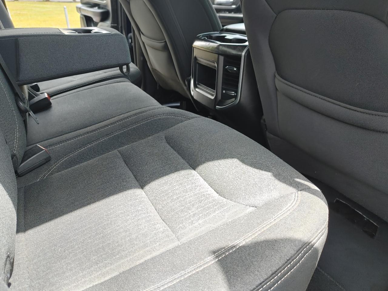 RAM 1500 Big Horn Quad Cab 2WD 2019