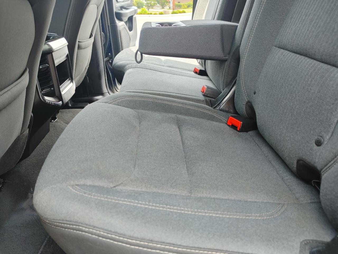 RAM 1500 Big Horn Quad Cab 2WD 2019