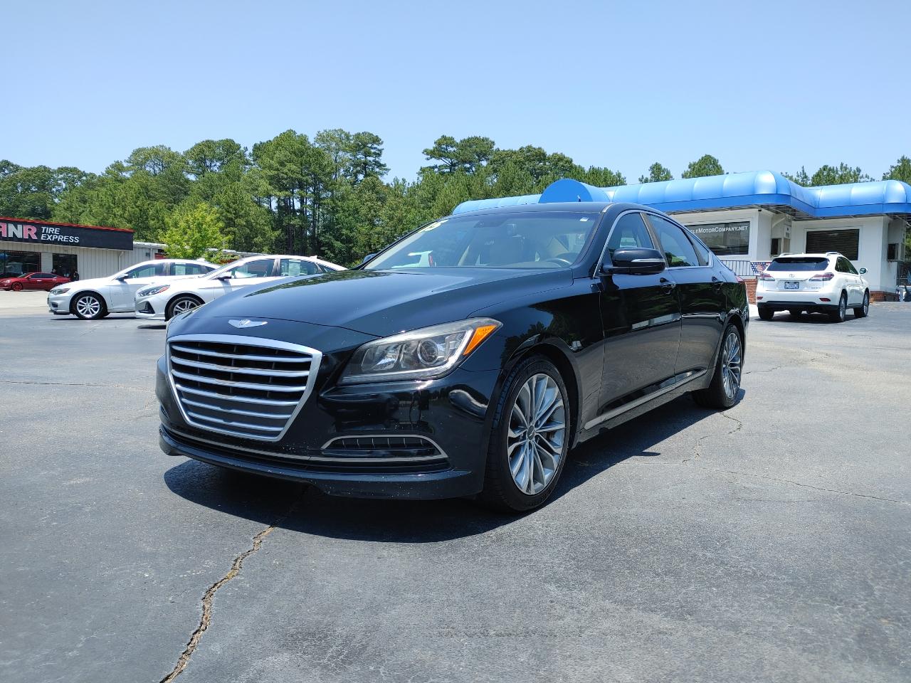 2015 Hyundai Genesis 3.8L V6 4D Sedan