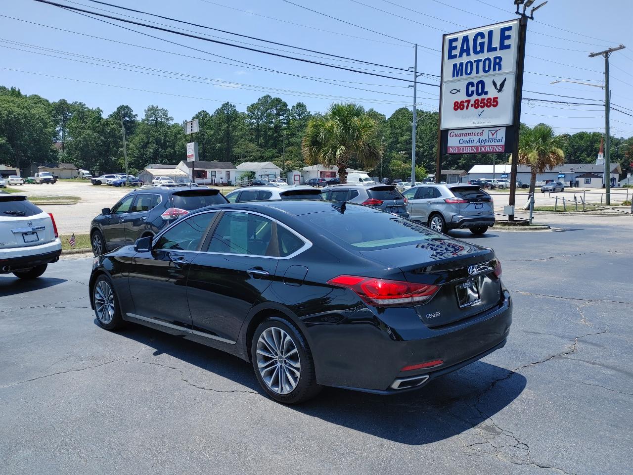 Hyundai Genesis 3.8L V6 4D Sedan 2015