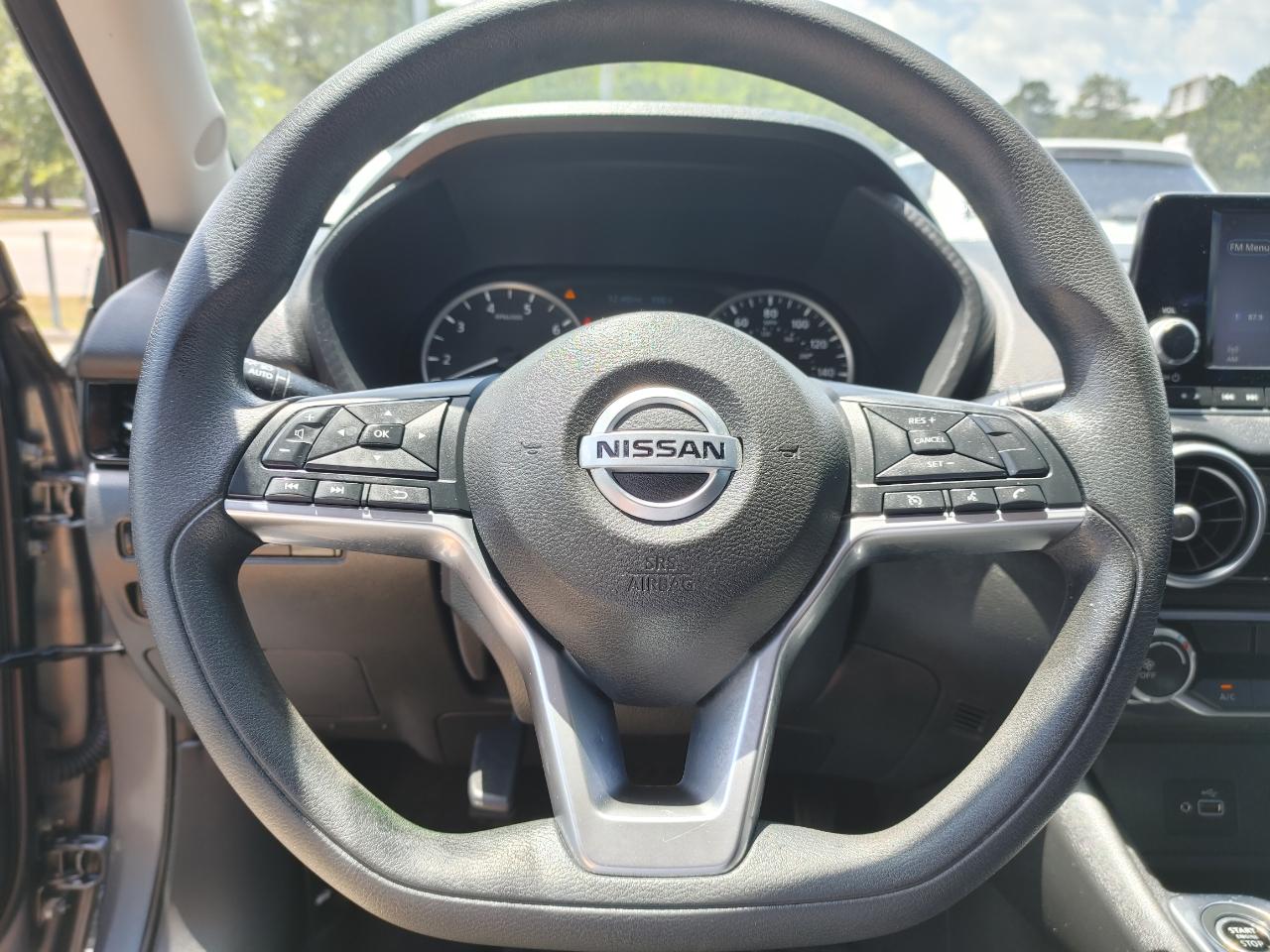 Nissan Sentra S 2020
