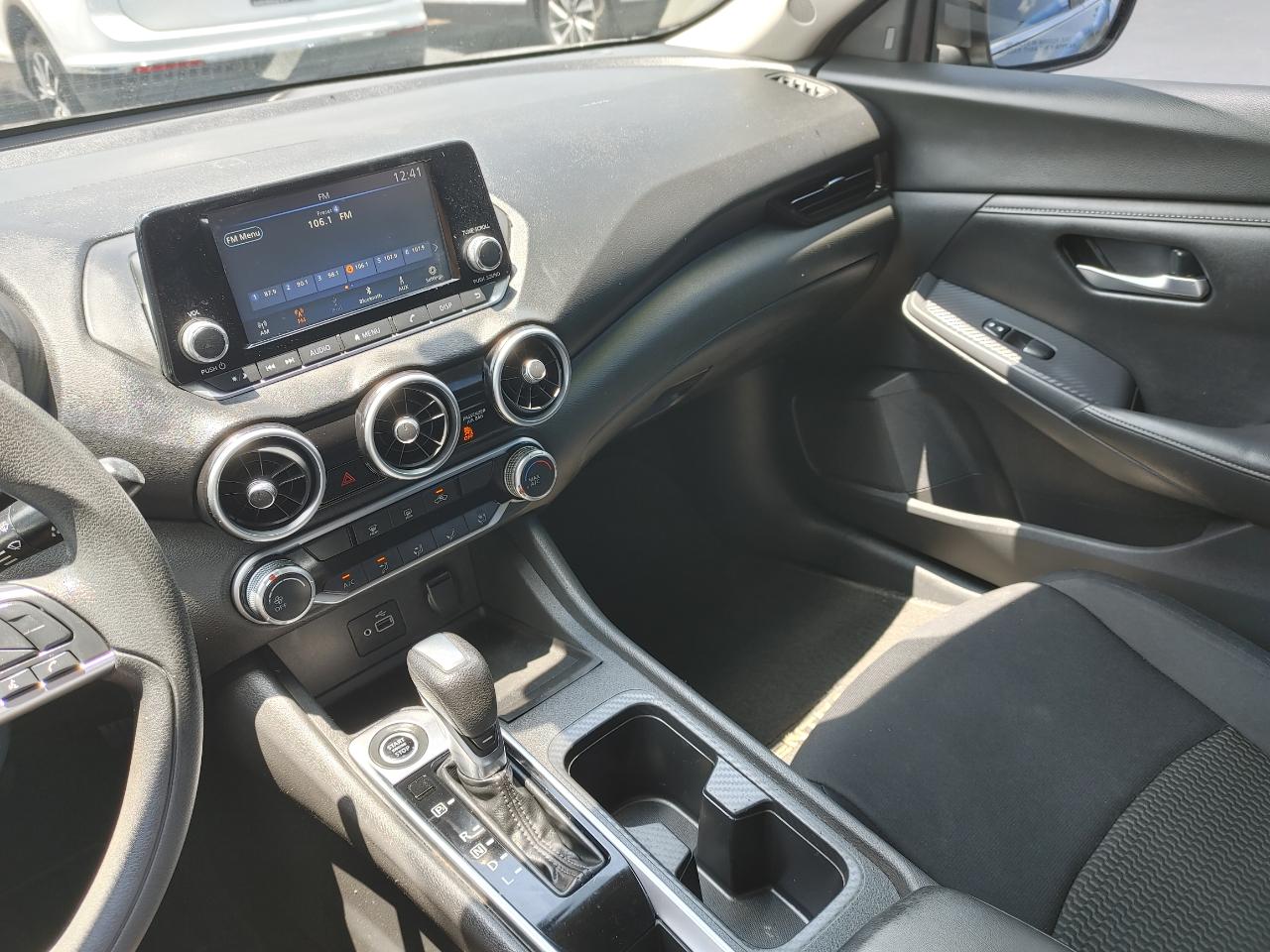 Nissan Sentra S 2020