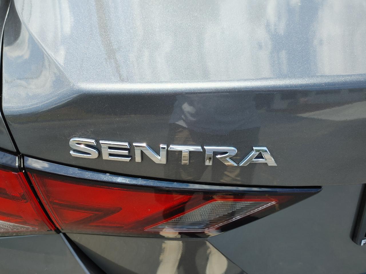 Nissan Sentra S 2020