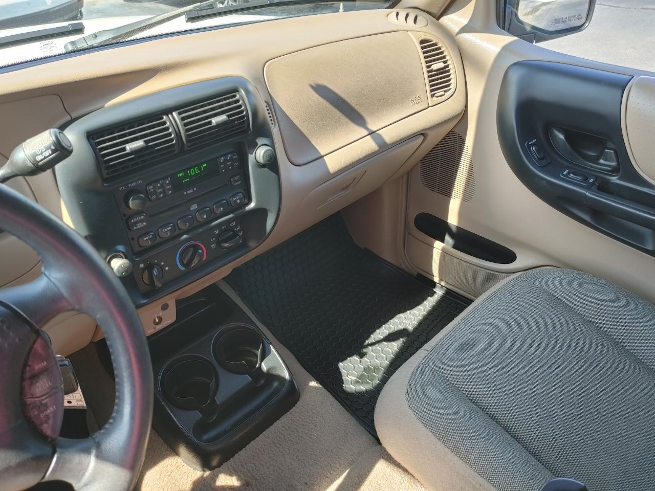 Ford Ranger 2dr Supercab 3.0L XL 2002