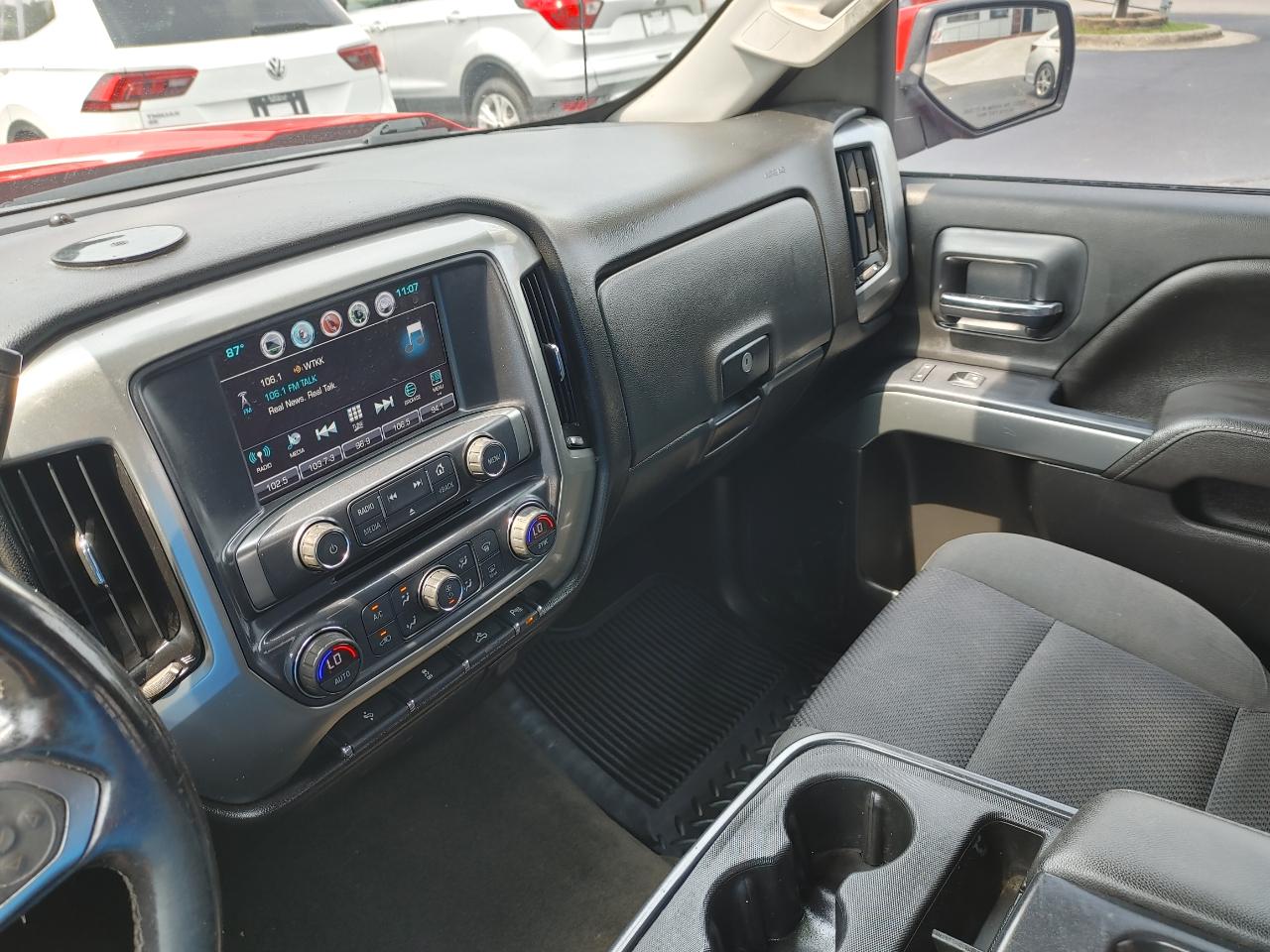 Chevrolet Silverado 1500 4WD Double Cab 143.5" LT w/1LT 2017