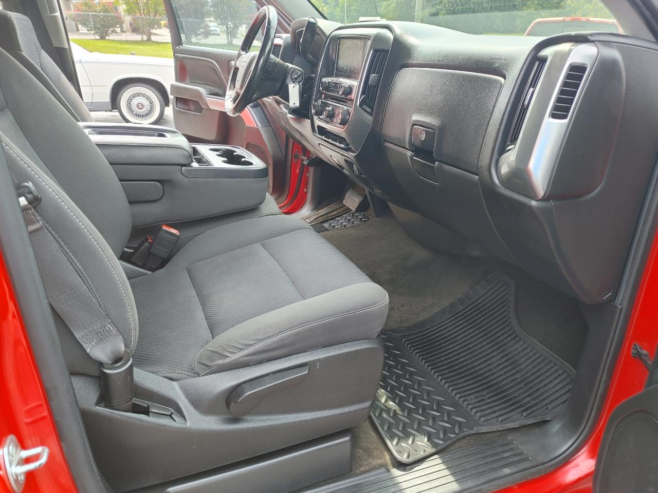 Chevrolet Silverado 1500 4WD Double Cab 143.5" LT w/1LT 2017