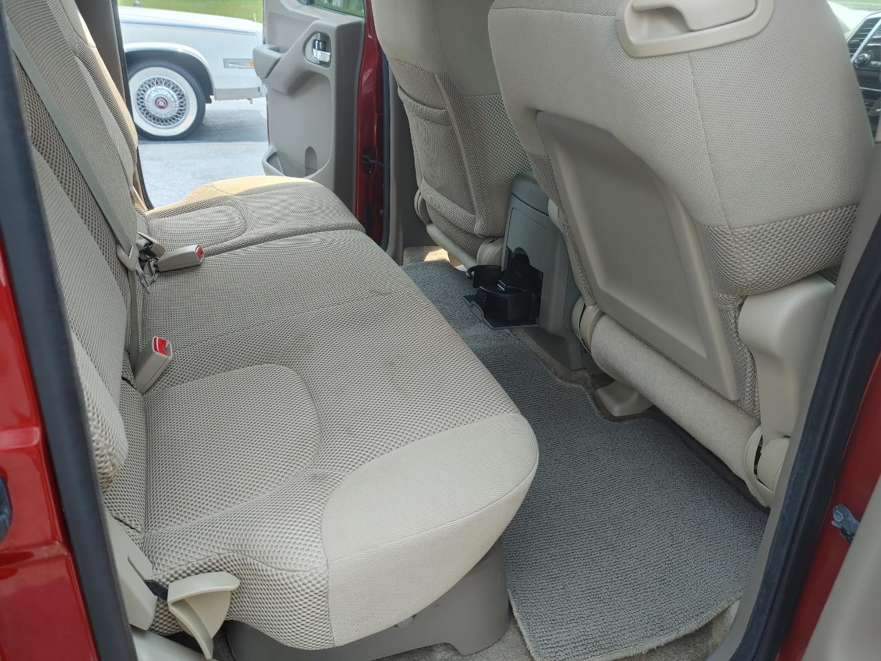 Nissan Frontier SV Crew Cab V6 2014