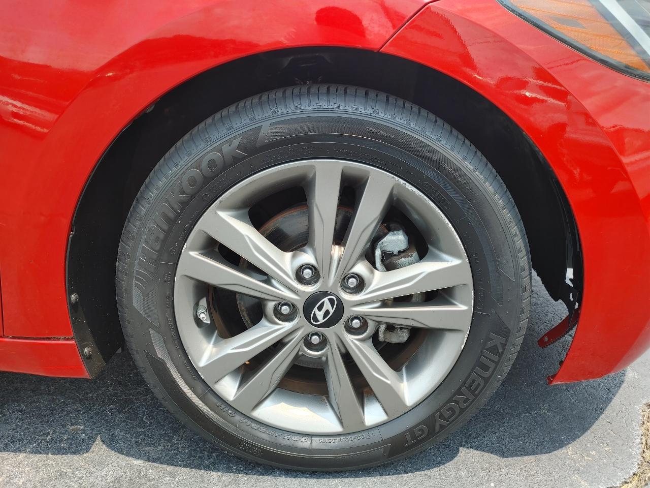 Hyundai Elantra SEL 2018