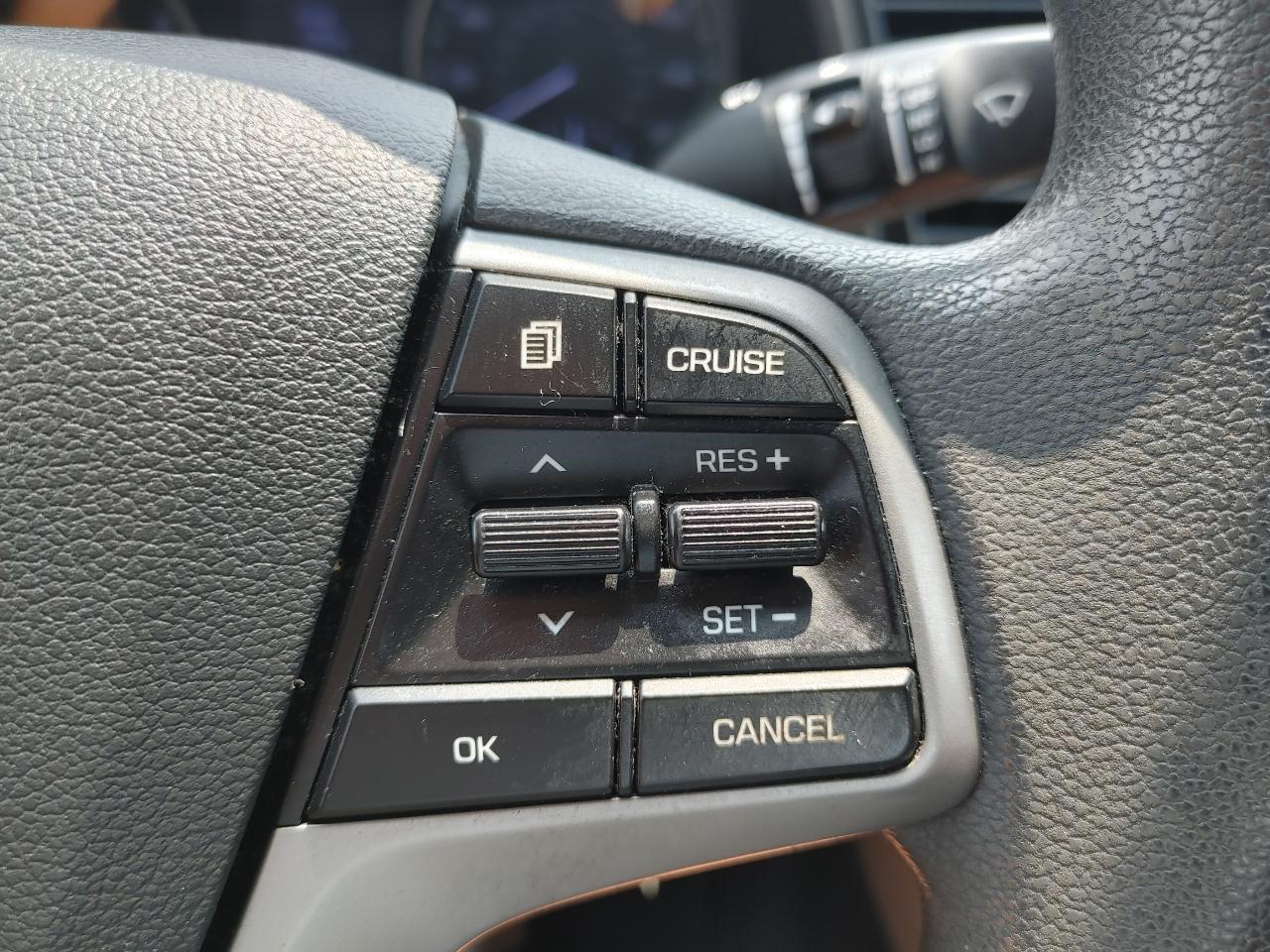 Hyundai Elantra SEL 2018
