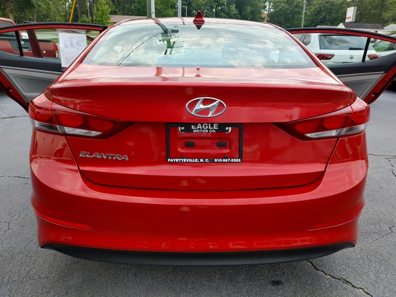 Hyundai Elantra SEL 2018