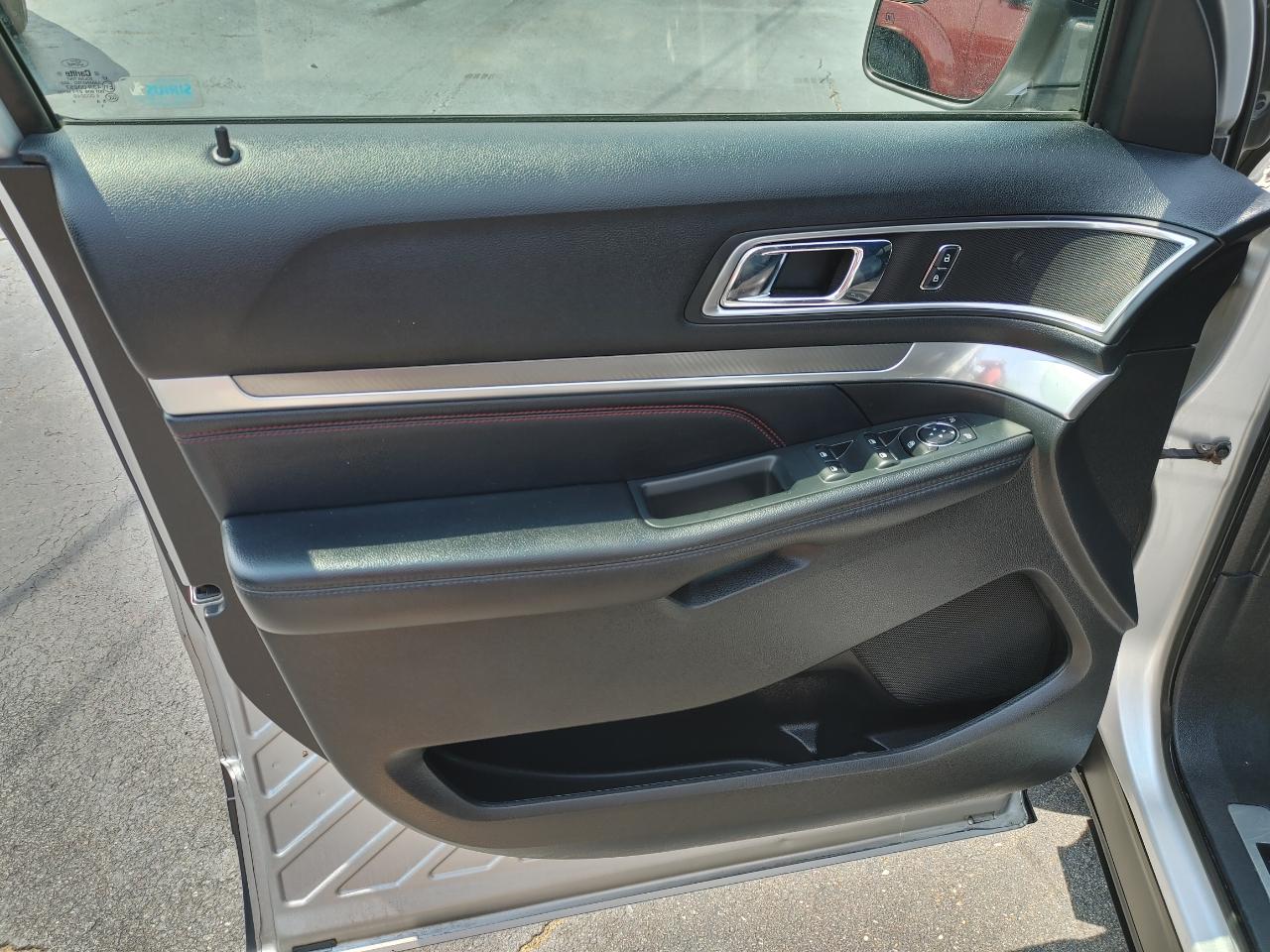 Ford Explorer 4WD 4dr Sport 2016