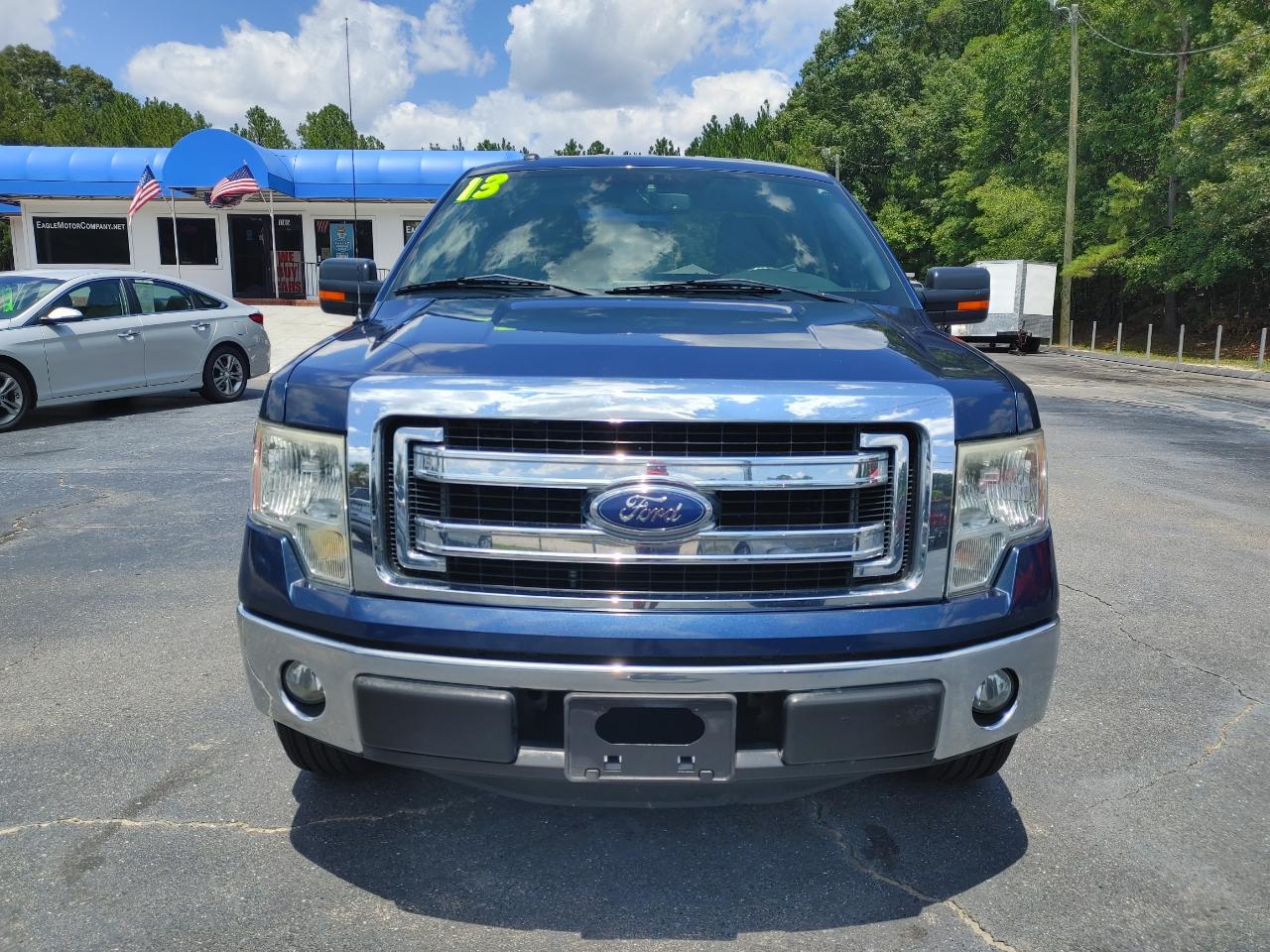 Ford F-150 Reg Cab 120" XLT 2013