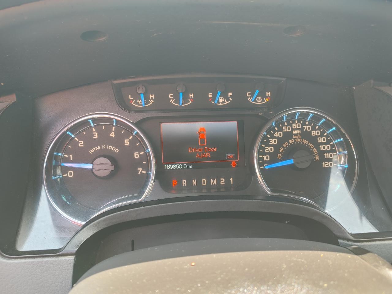 Ford F-150 Reg Cab 120" XLT 2013