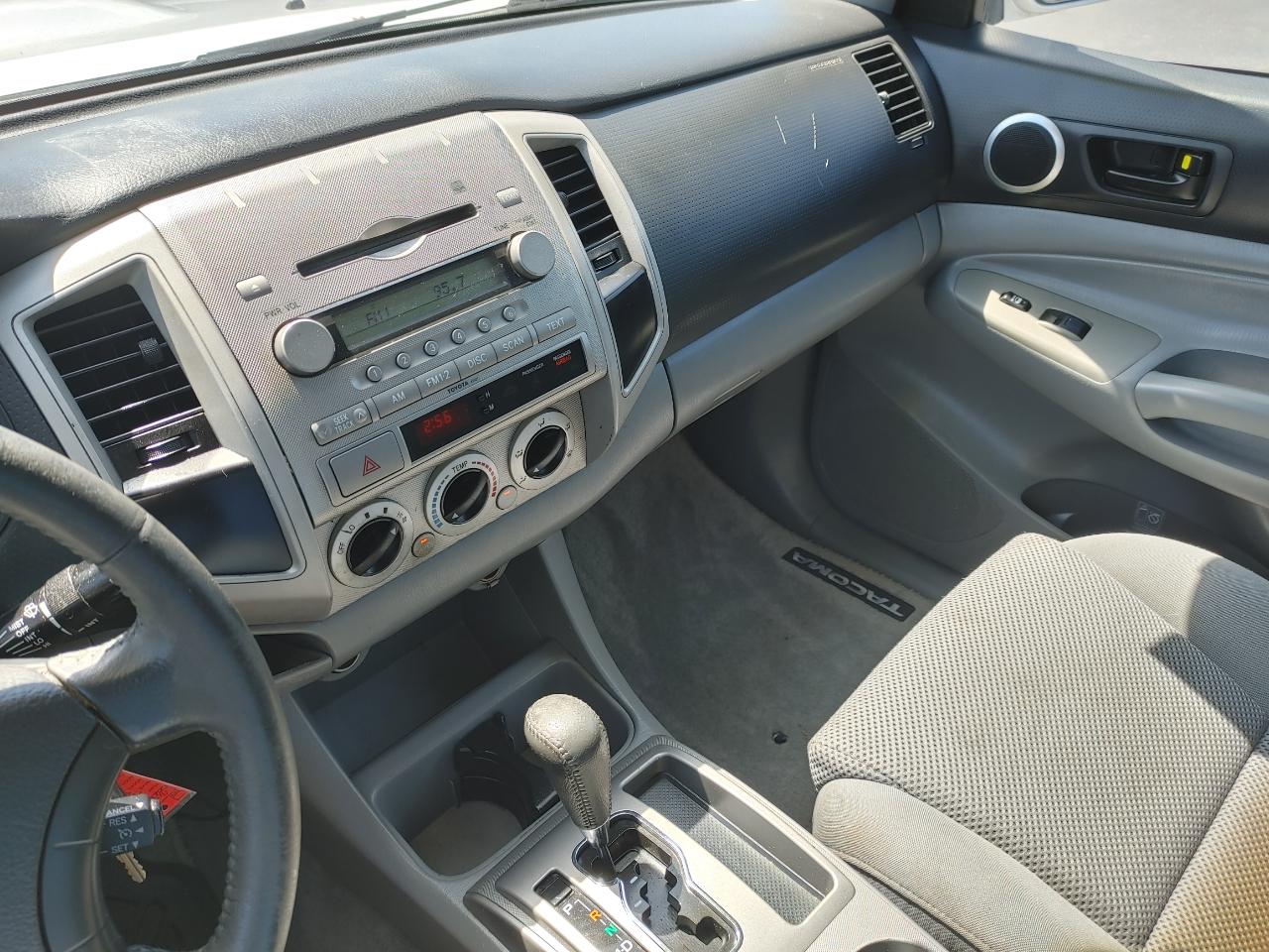 Toyota Tacoma 2WD Dbl LB V6 AT PreRunner (Natl) 2008