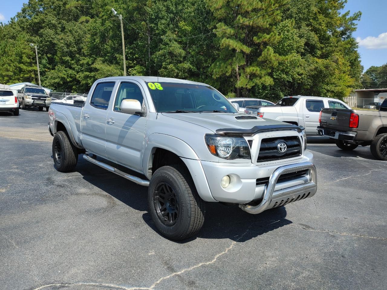 Toyota Tacoma photo 6