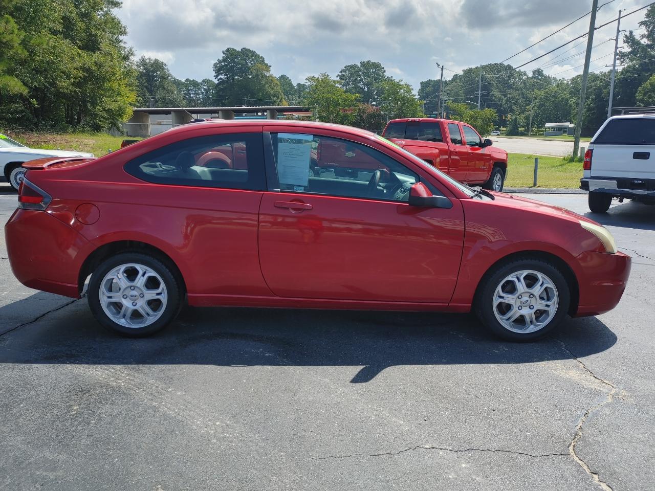 Ford Focus 2dr Cpe SE 2009