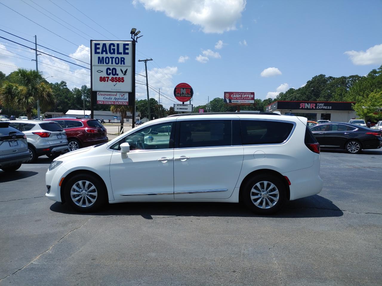 Chrysler Pacifica Touring-L 2017
