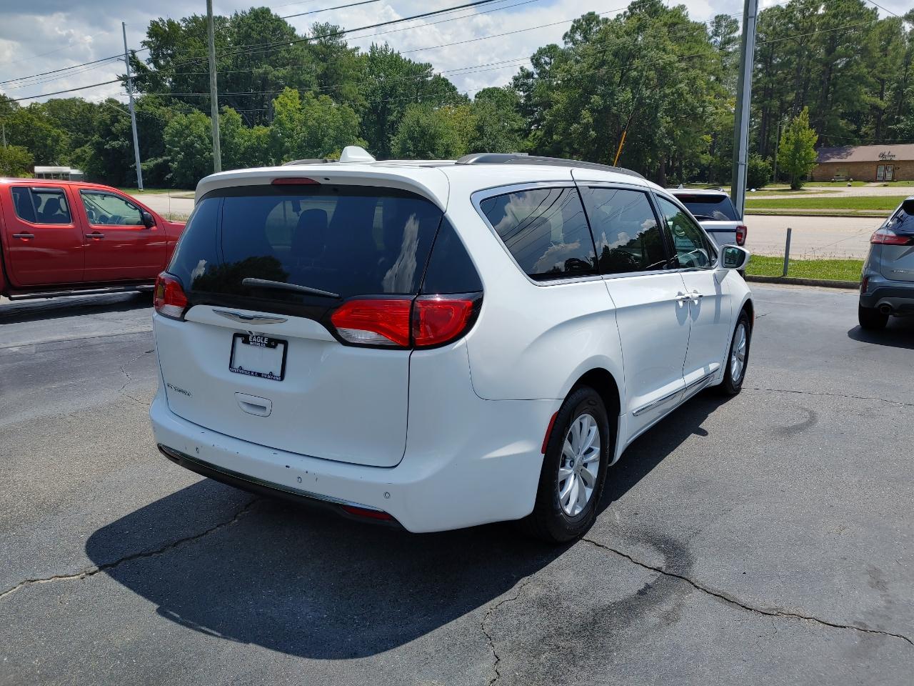 Chrysler Pacifica Touring-L 2017