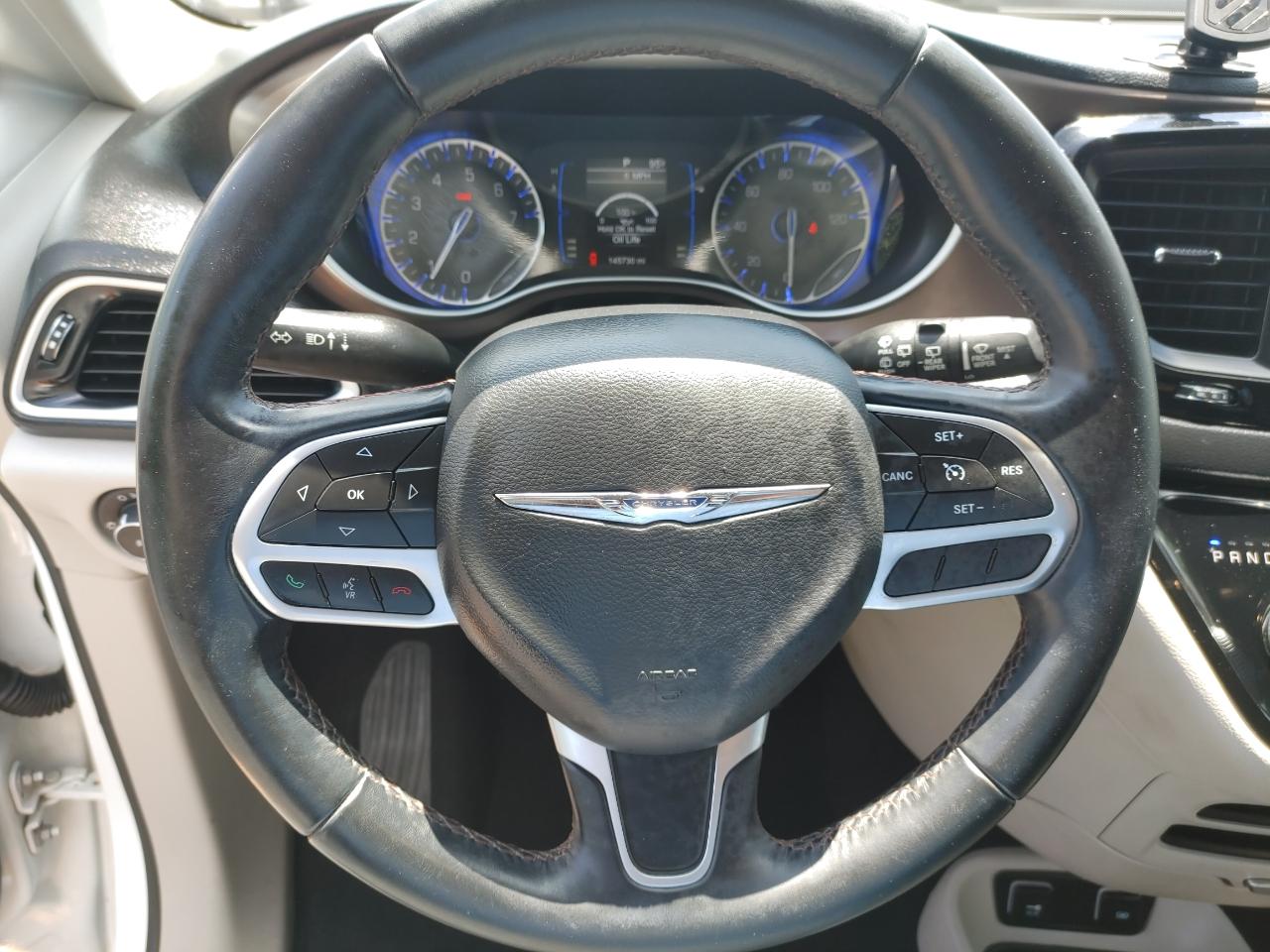 Chrysler Pacifica Touring-L 2017