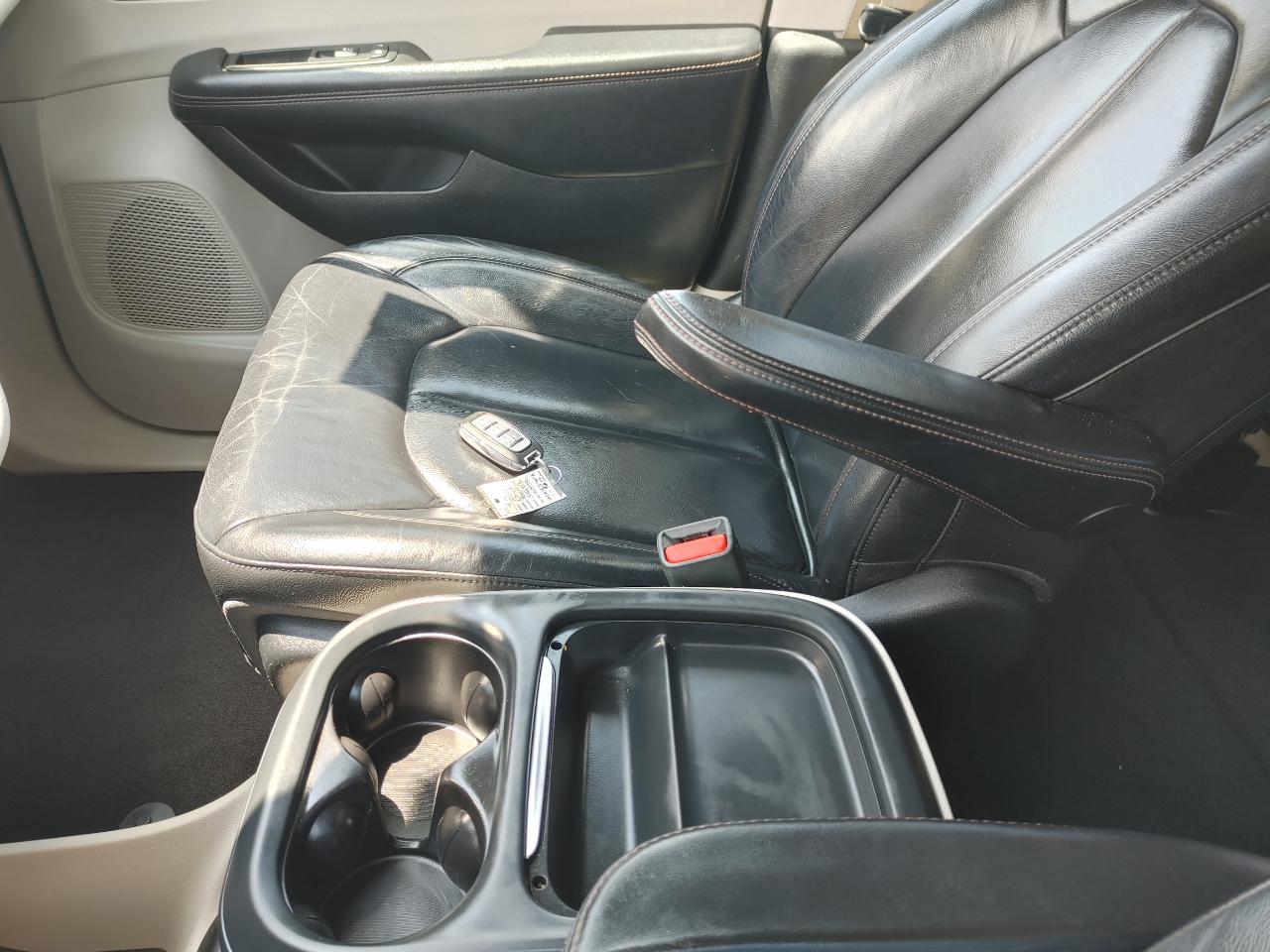 Chrysler Pacifica Touring-L 2017