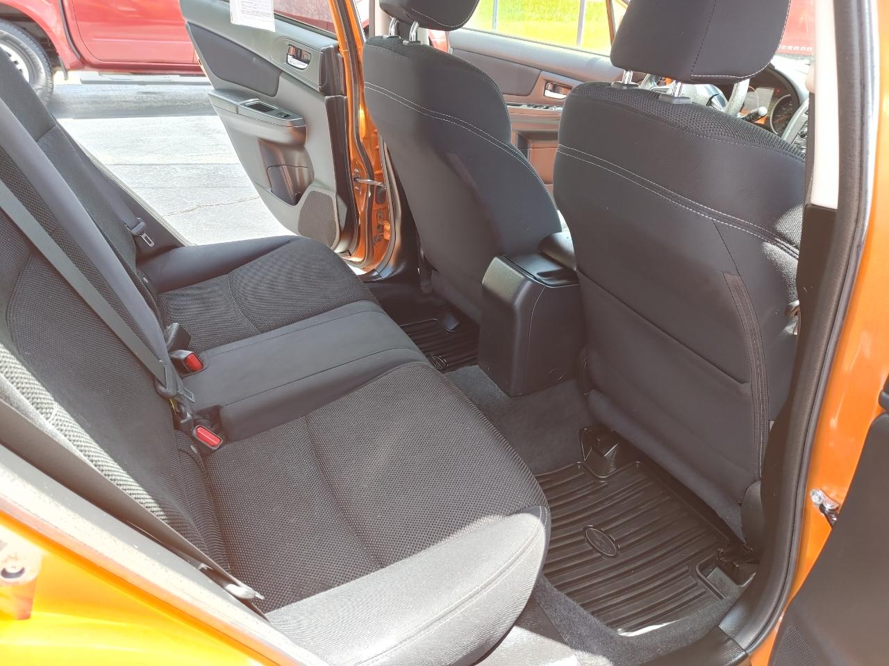 Subaru XV Crosstrek 5dr Auto 2.0i Premium 2013