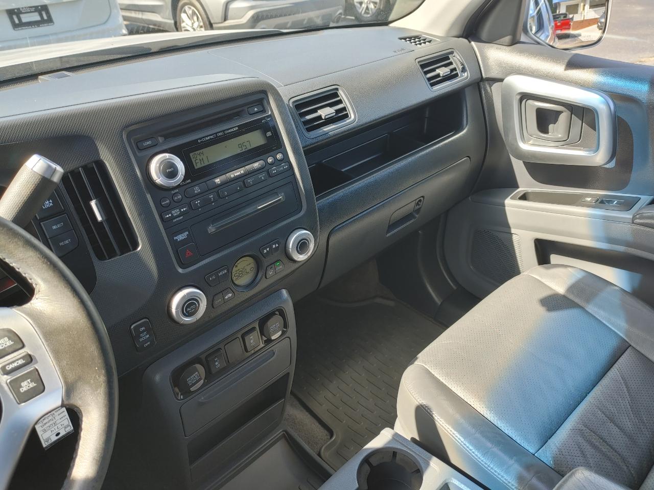Honda Ridgeline 4WD Crew Cab RTL w/Lthr 2008