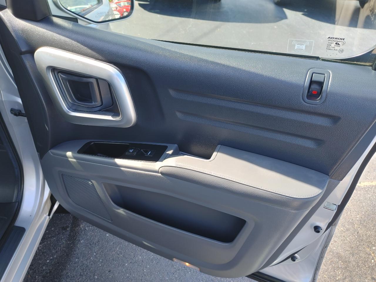 Honda Ridgeline 4WD Crew Cab RTL w/Lthr 2008
