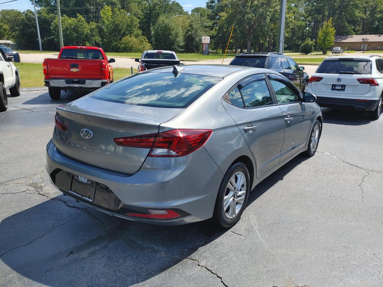 Hyundai Elantra SEL 2019