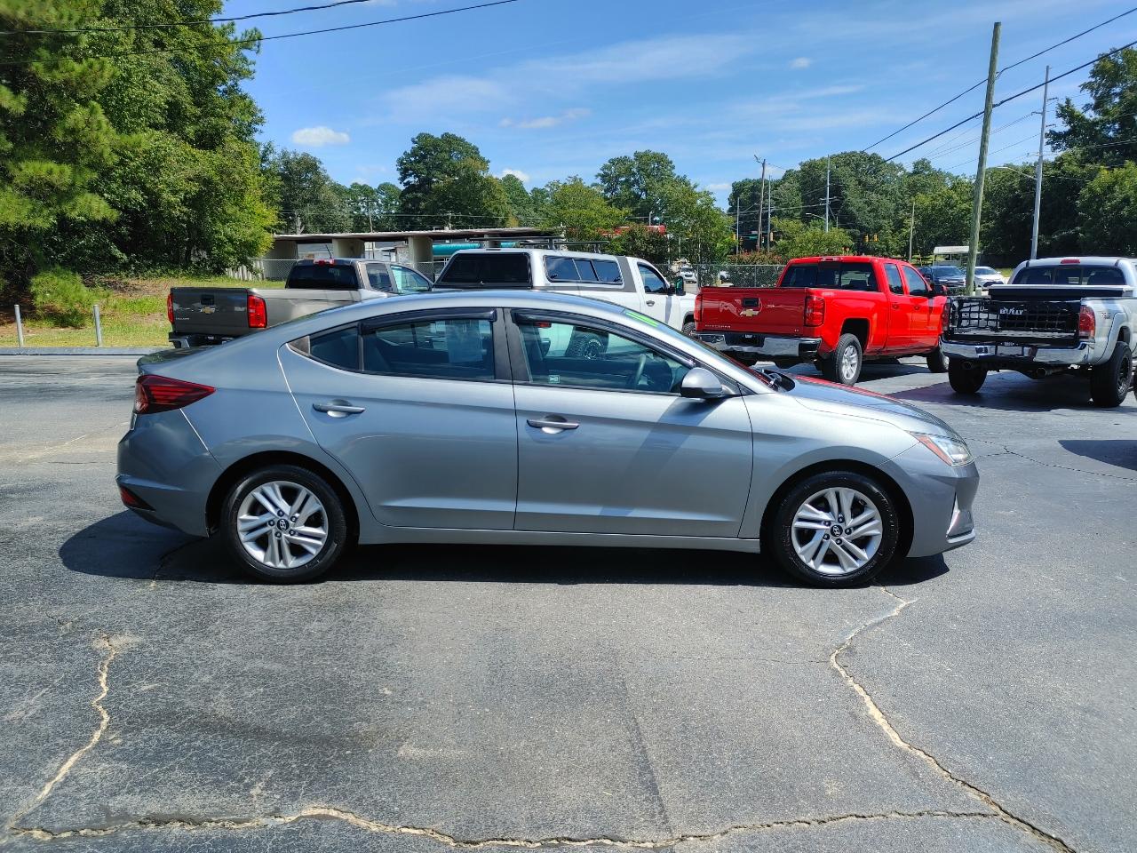 Hyundai Elantra SEL 2019