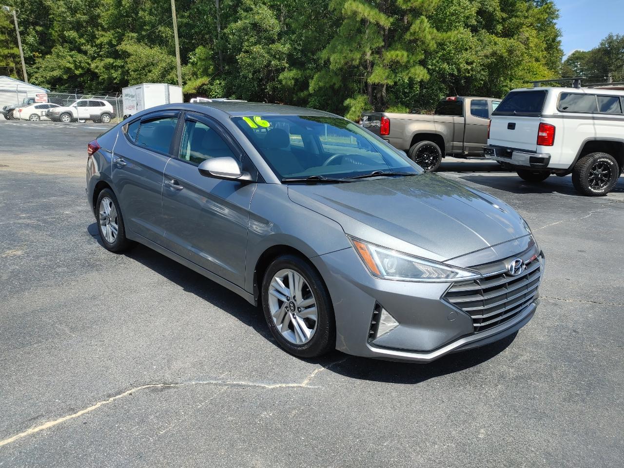 Hyundai Elantra SEL 2019