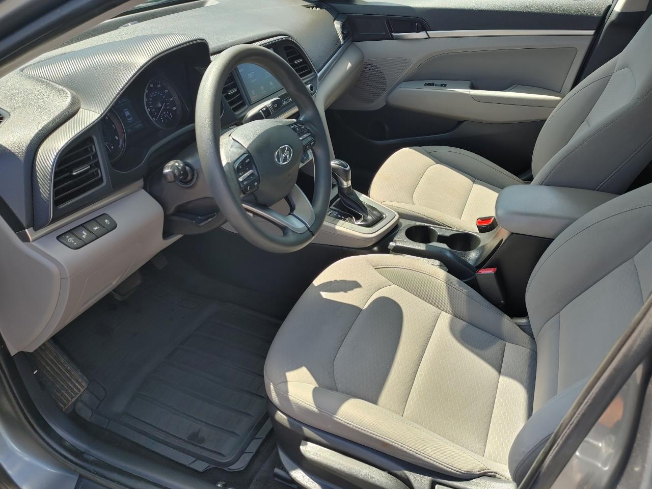 Hyundai Elantra SEL 2019