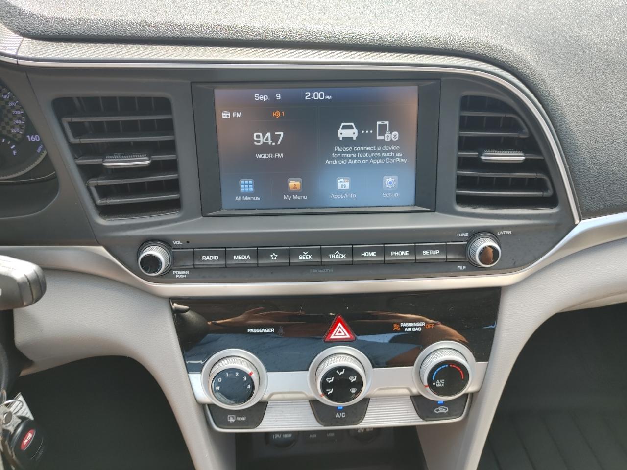 Hyundai Elantra SEL 2019